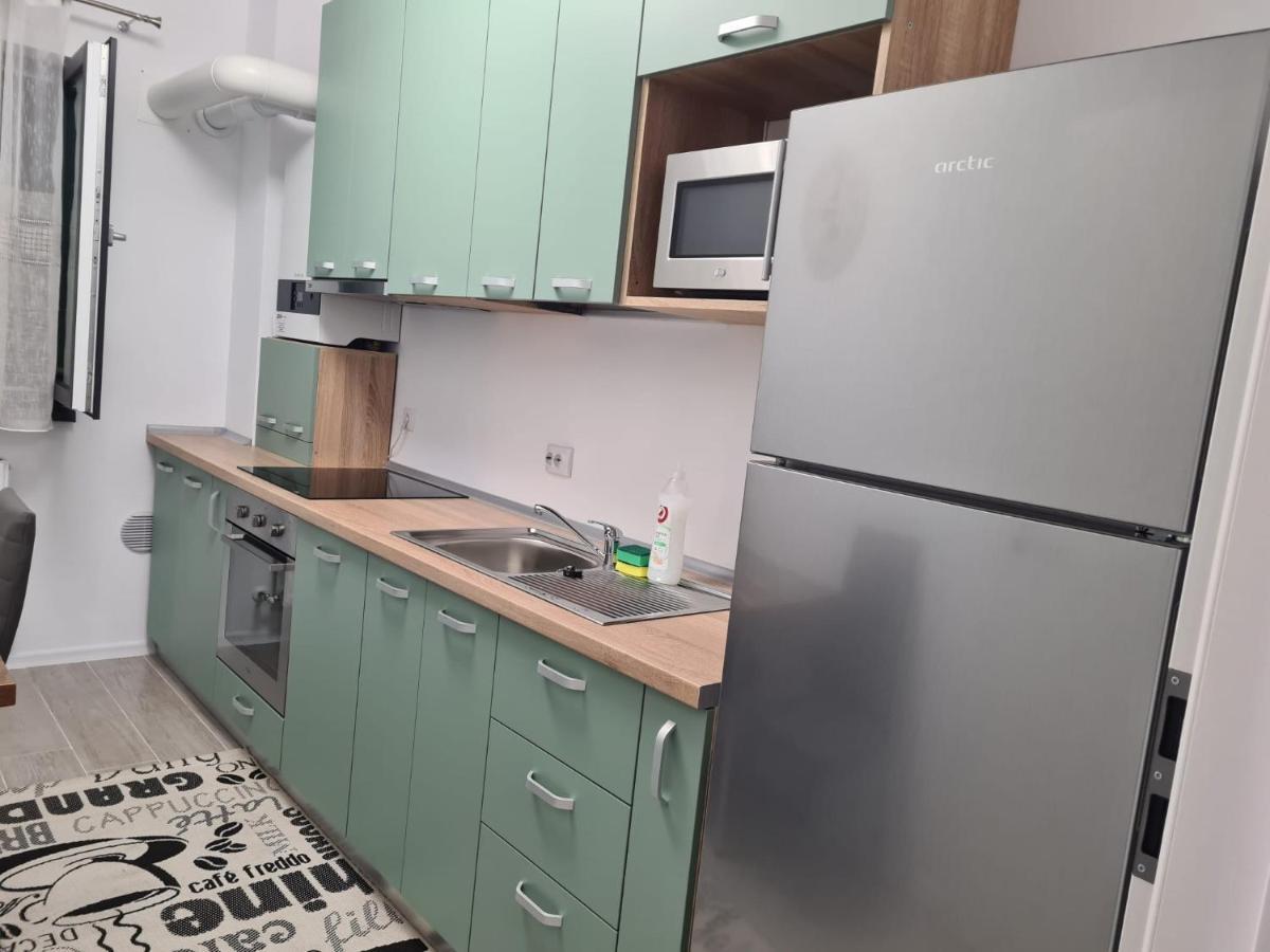 Ghencea 158 L2 Apartment